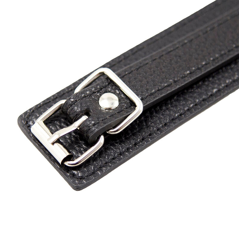 Snake pattern necklace