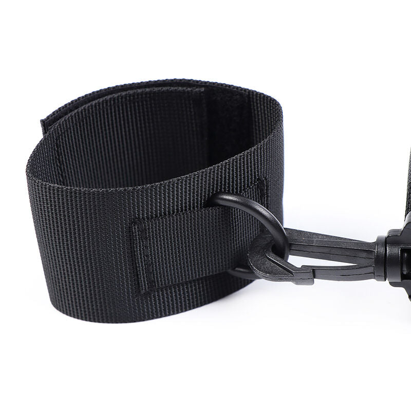 Nylon wrist restraints
