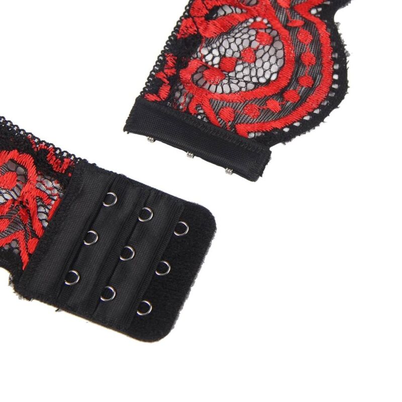 Two-piece lace top and panties set s/m