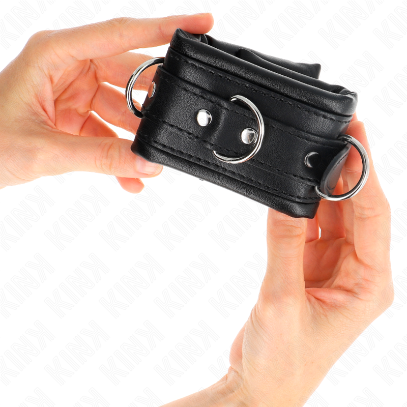 KINK - HEAVY WRIST RESTS LINED WITH BLACK FUR, ADJUSTABLE, 20-30 CM X 6 CM