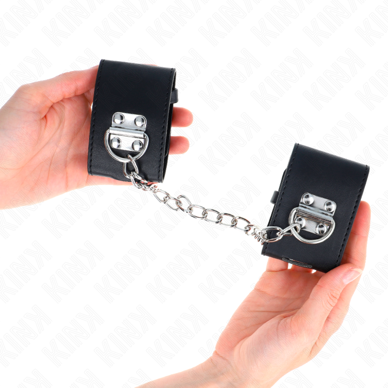 Fixed wrist restraints with 30 cm chain and adjustable black padlock closure 16-23 cm x 5.5 cm
