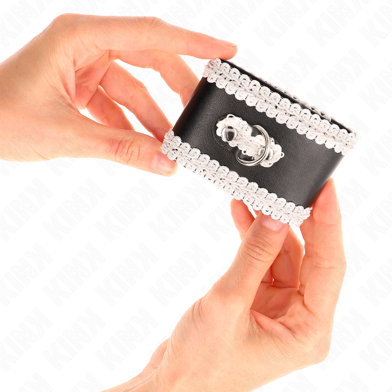 KINK - BLACK WRIST REST WITH ADJUSTABLE WHITE DECORATED LACE 20-23 CM X 5.5 CM