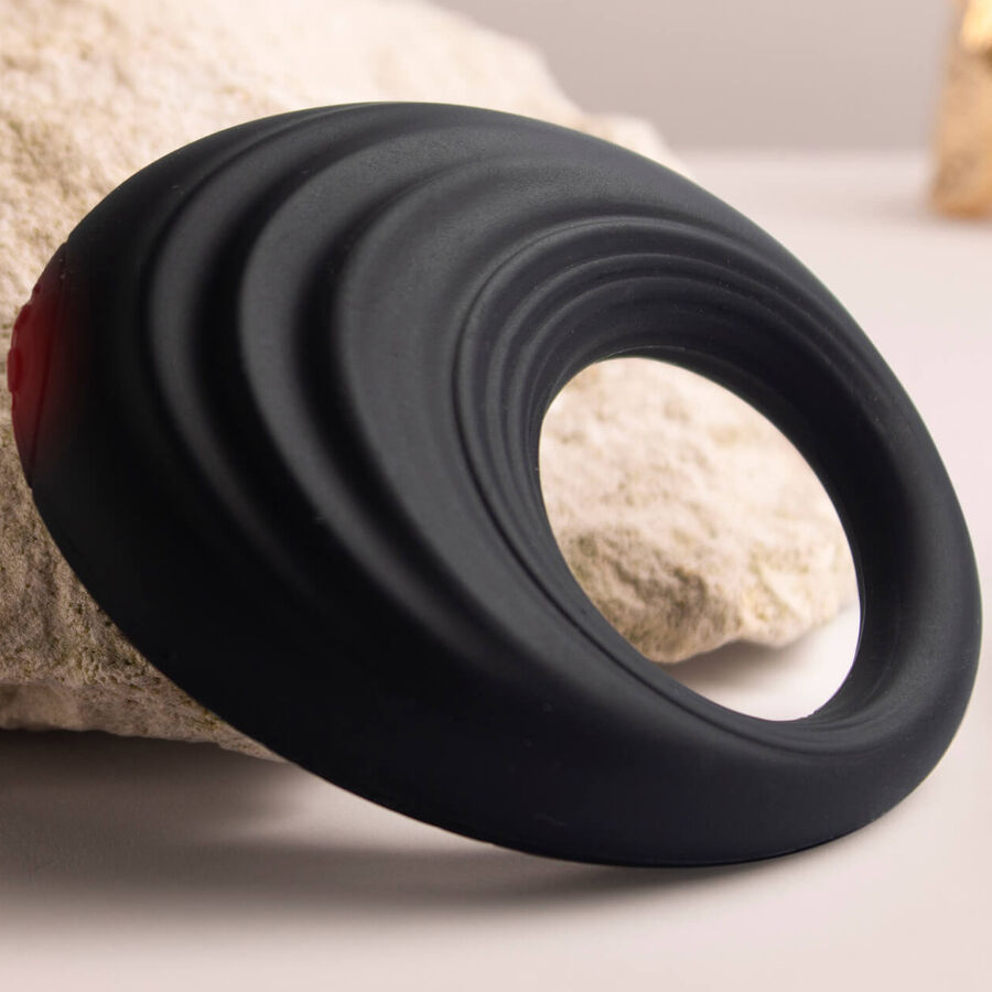 ROCKS-OFF - VIBRATING PENIS RING SPIRE BLACK