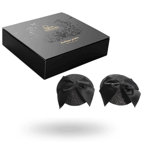 Shiny burlesque cover-up with nudity