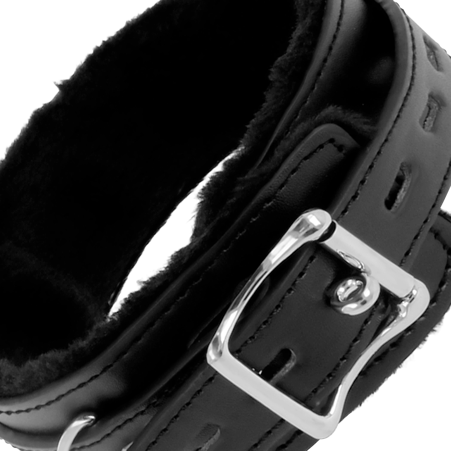 Comfortable posture collar with leather chain