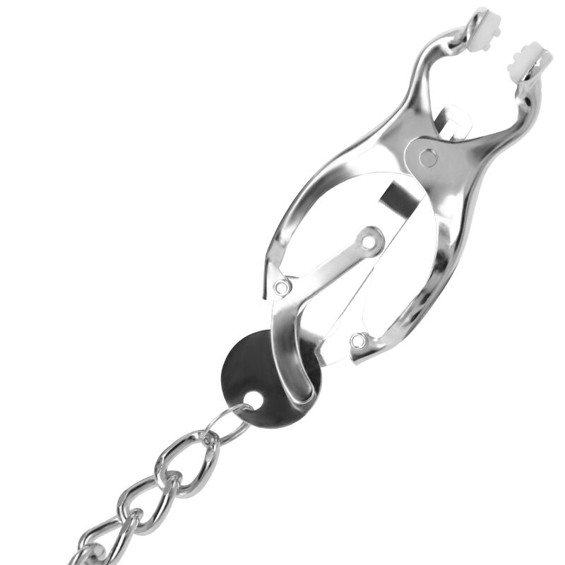 Metal clip with chain