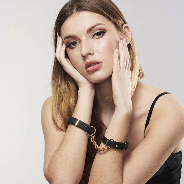 Menottes Bracelets Maze BDSM Vegan Réglables Noir - Bijoux Indiscrets