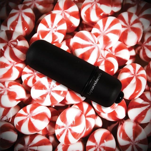 Œuf Vibrant Les Petits Bonbons Stimulateur Externe Nomade - Bijoux Indiscrets
